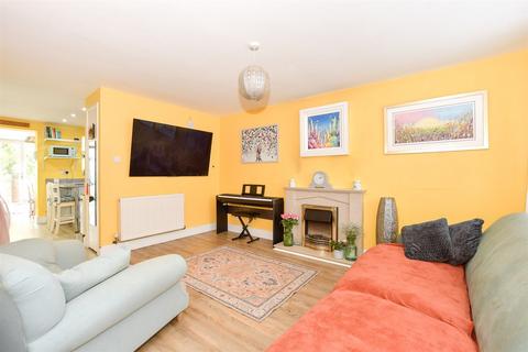 3 bedroom terraced house for sale, Meadvale, Horsham, West Sussex