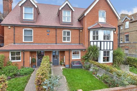 4 bedroom terraced house for sale, Westgate Bay Avenue, Westgate-On-Sea, Kent