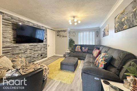 3 bedroom semi-detached house for sale, Petronius Way, Colchester