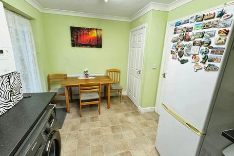 2 bedroom terraced house for sale, Osborne Road, Wisbech, Cambridgeshire, PE13 3JT