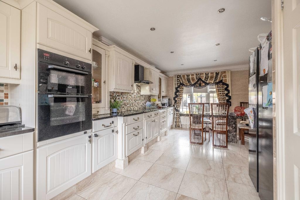 Kitchen / Breakfast room