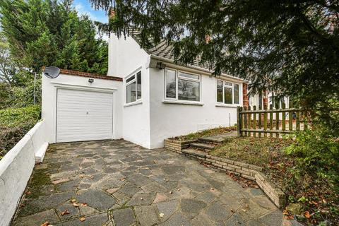 2 bedroom bungalow for sale, Melville Avenue, South Croydon, Surrey, CR2 7HZ