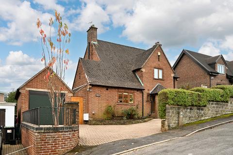 4 bedroom detached house for sale, Hillside Avenue, Ashbourne, DE6