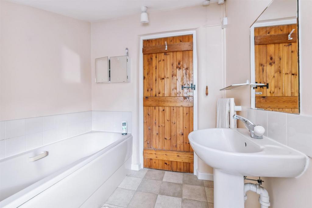 Family bathroom