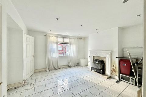 undefined, Summer Seat, Liverpool, Merseyside, L3