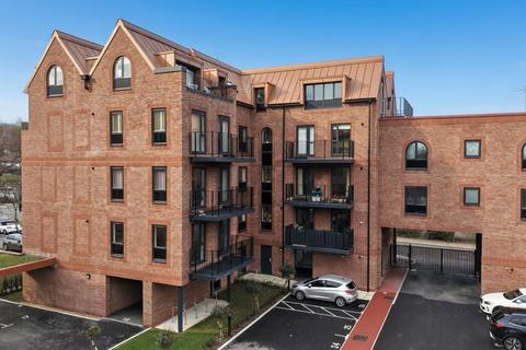 2 bedroom apartment for sale, Station House, John Kirby Way, West Kirby, Wirral, CH48