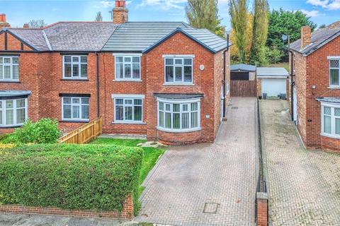 4 bedroom semi-detached house for sale, Croft Avenue, Acklam