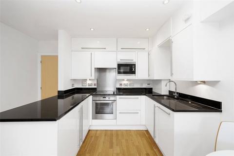 2 bedroom terraced house to rent, Sans Walk, EC1R