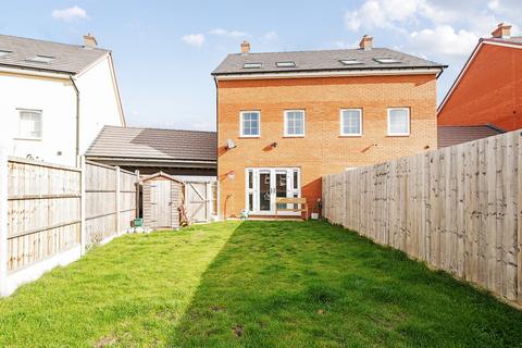 3 bedroom semi-detached house for sale, Oswald Way, Buckingham, Buckinghamshire