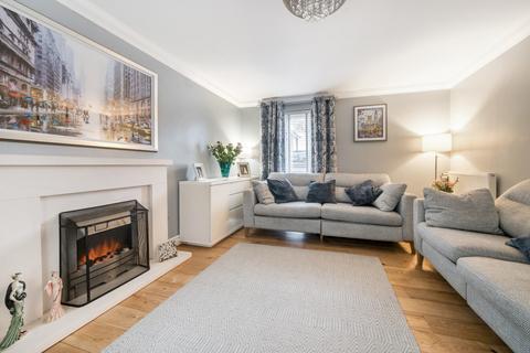 32 Southwold, Bracknell, RG12 8XY