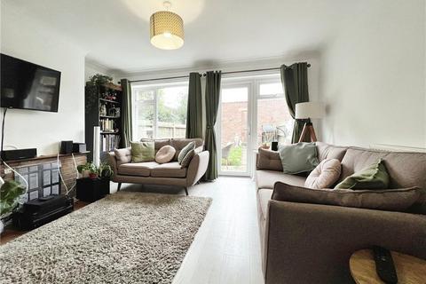 3 bedroom end of terrace house for sale, Derwent Close, Cambridge, Cambridgeshire