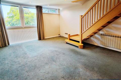 2 bedroom maisonette for sale, Plas-y-Coed, Lake Road East, Cardiff