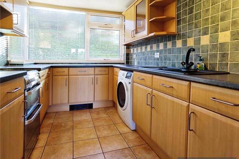 2 bedroom maisonette for sale, Plas-y-Coed, Lake Road East, Cardiff