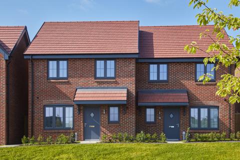 3 bedroom semi-detached house for sale, The Clematis at Maltings Place at St James’ Park, 45 Mountbatten Way CM23