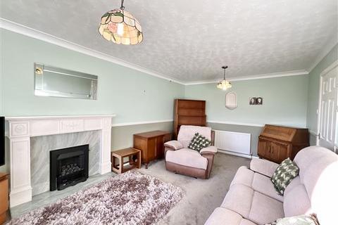 2 bedroom semi-detached bungalow for sale, Meadow Close, Kiveton Park, Sheffield, S26 6SD