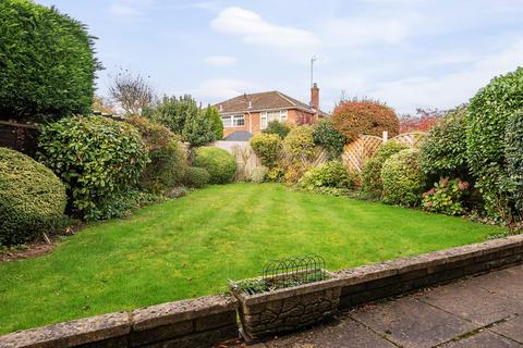 4 bedroom link detached house for sale, Cherry Close, Flackwell Heath, High Wycombe, Buckinghamshire, HP10