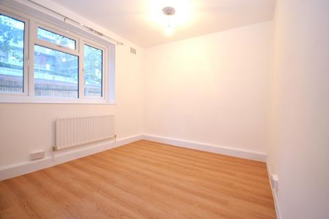 2 bedroom flat to rent, Elizabeth Gardens, Acton, W3 7SJ