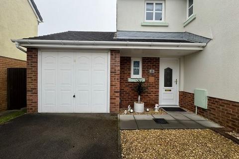 18 Lakeside Close, Nantyglo, Ebbw Vale, NP23 4EG