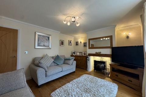 18 Lakeside Close, Nantyglo, Ebbw Vale, NP23 4EG