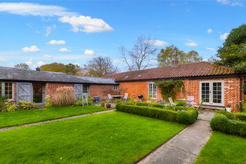 1 bedroom bungalow to rent, Old Hall Farm, Old Hall Road, Steeple Bumpstead, Haverhill, Essex, CB9