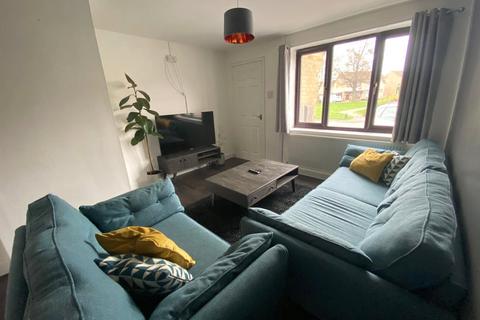 8 Blackthorne Close, New Balderton, Newark, NG24 3ER