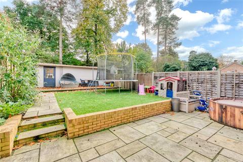 3 bedroom terraced house for sale, Pankhurst Drive, Bracknell, RG12