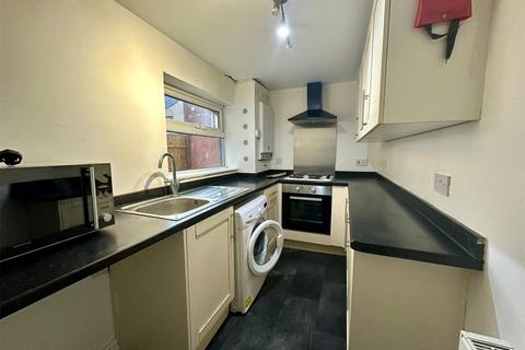3 bedroom terraced house to rent, Hilda Street, Darlington, DL1