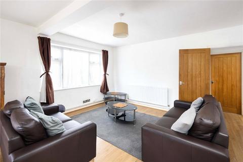 2 bedroom flat for sale, Harley Court, Blake Hall Road, London, E11