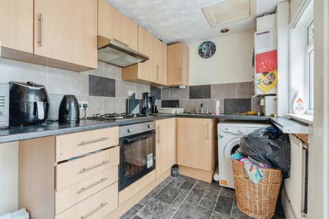 2 bedroom end of terrace house for sale, Castle Street, Burnley BB12