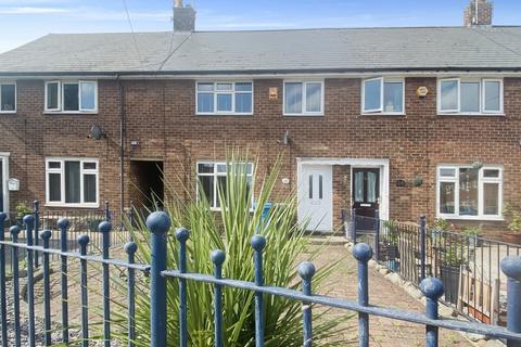 3 bedroom terraced house to rent, Westerdale Grove, East Yorkshire HU9