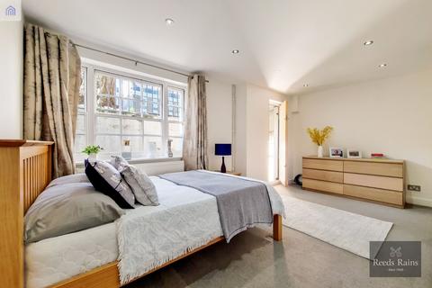 4 bedroom apartment to rent, Brixton Road, London SW9