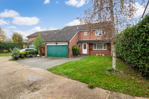 4 bedroom detached house to rent, The Ridgway, Sutton SM2