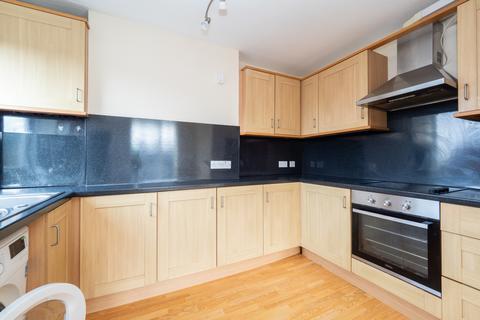 1 bedroom apartment for sale, Station Approach, Sutton SM2