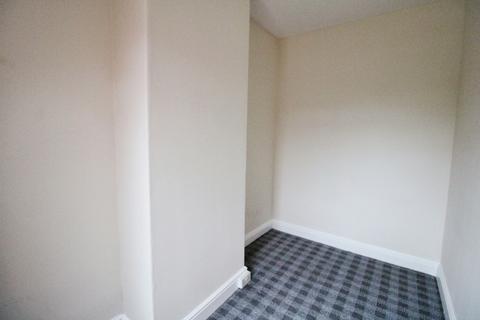 2 bedroom end of terrace house to rent, Kitchener Street, Merseyside WA10