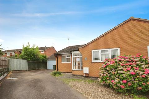 2 bedroom bungalow to rent, Carbery Close, Leicester LE2