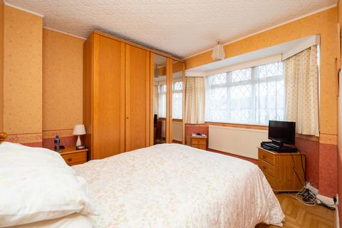 3 bedroom end of terrace house for sale, Seymour Avenue, Morden SM4