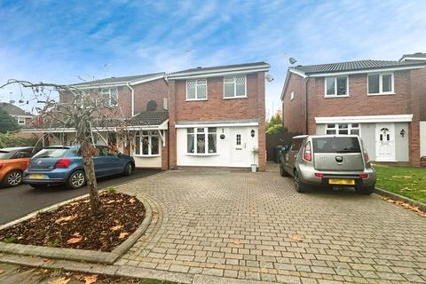 3 bedroom detached house for sale, Naseby Road, Staffordshire WV6