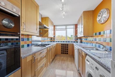 2 bedroom apartment for sale, King Charles Road, Surbiton KT5