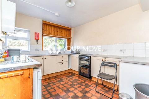 5 bedroom terraced house to rent, Tennyson Road, Hampshire SO17