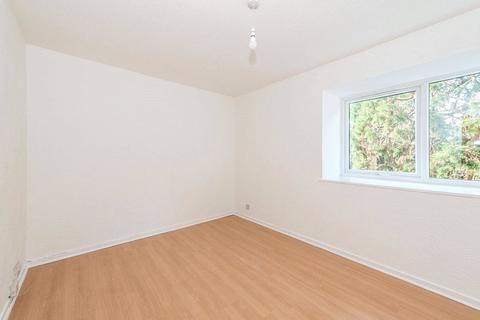 3 bedroom flat to rent, Devonshire Avenue, Sutton SM2