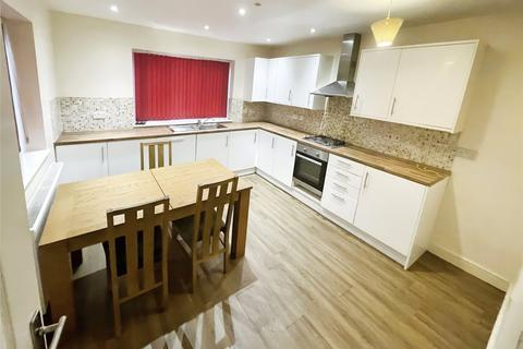 2 bedroom detached house to rent, Emerald Close, West Midlands WV14