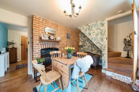 47 The Causeway, Dunmow, CM6 2AA