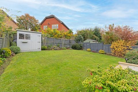 3 bedroom detached house for sale, The Crest, Sawbridgeworth CM21