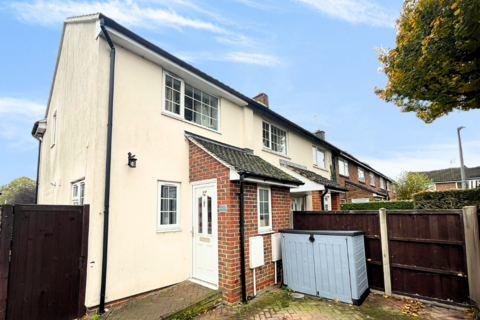 2 bedroom end of terrace house for sale, The Plashets, Bishop's Stortford CM22