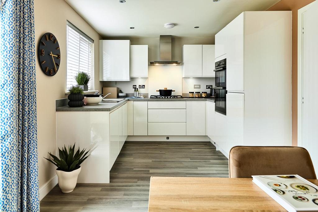 Well sized kitchen with modern finishes