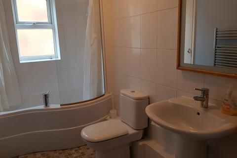 undefined, Nottingham NG7