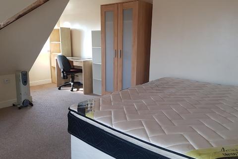 2 bedroom house to rent, Nottingham NG7