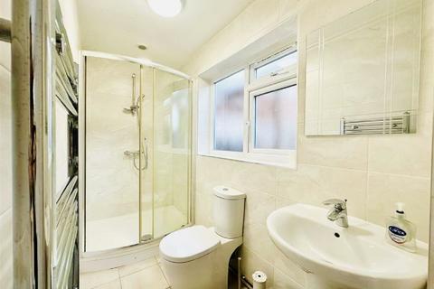 undefined, Nottingham NG7