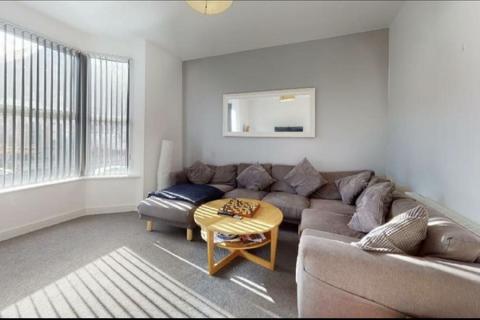 6 bedroom house to rent, Nottingham NG7
