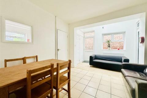 undefined, Nottingham NG7